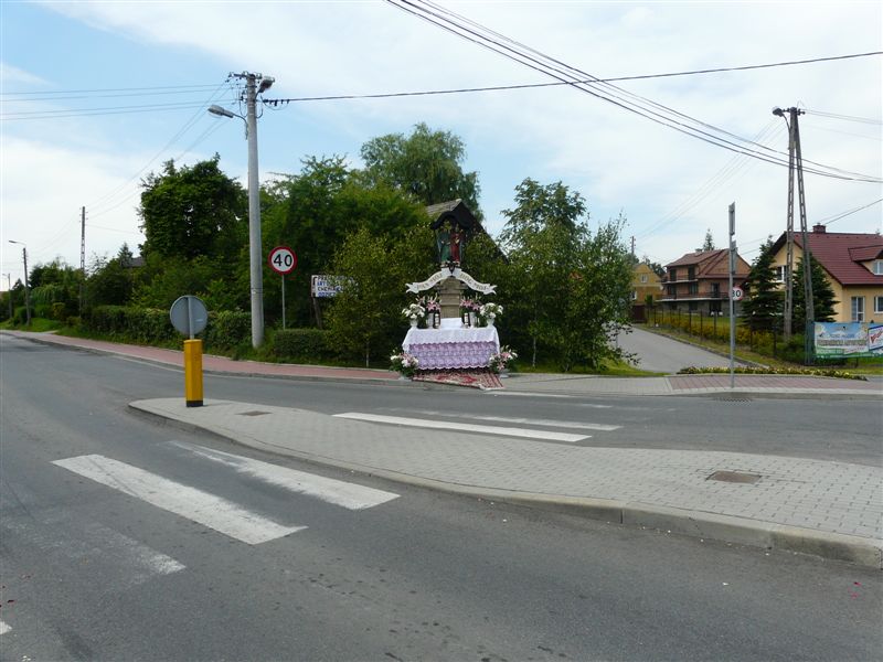1 (211)